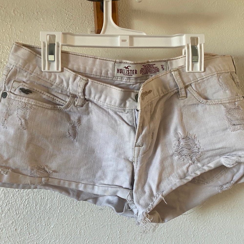 Size 5- Hollister White denin shorts